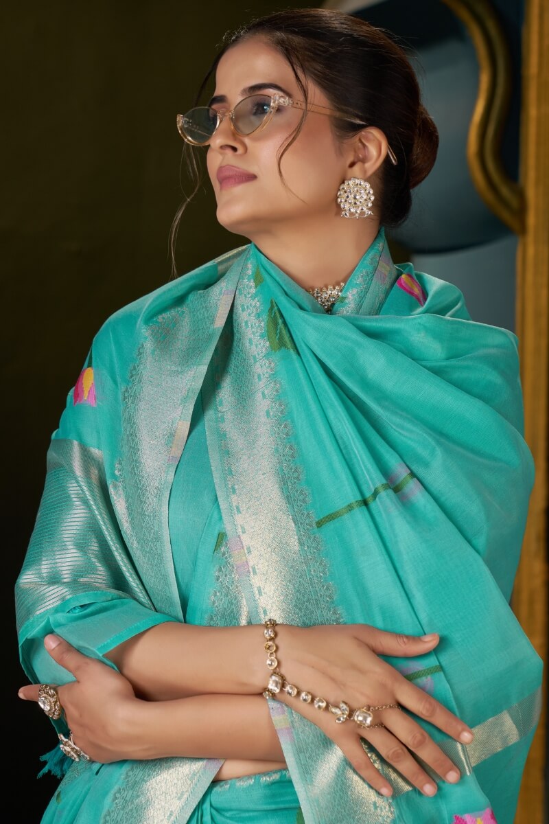 Verdant Turquoise Cotton Silk Saree With Alluring Blouse Piece