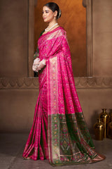 Fugacious Dark Pink Paithani Silk Saree With Nectarous Blouse Piece