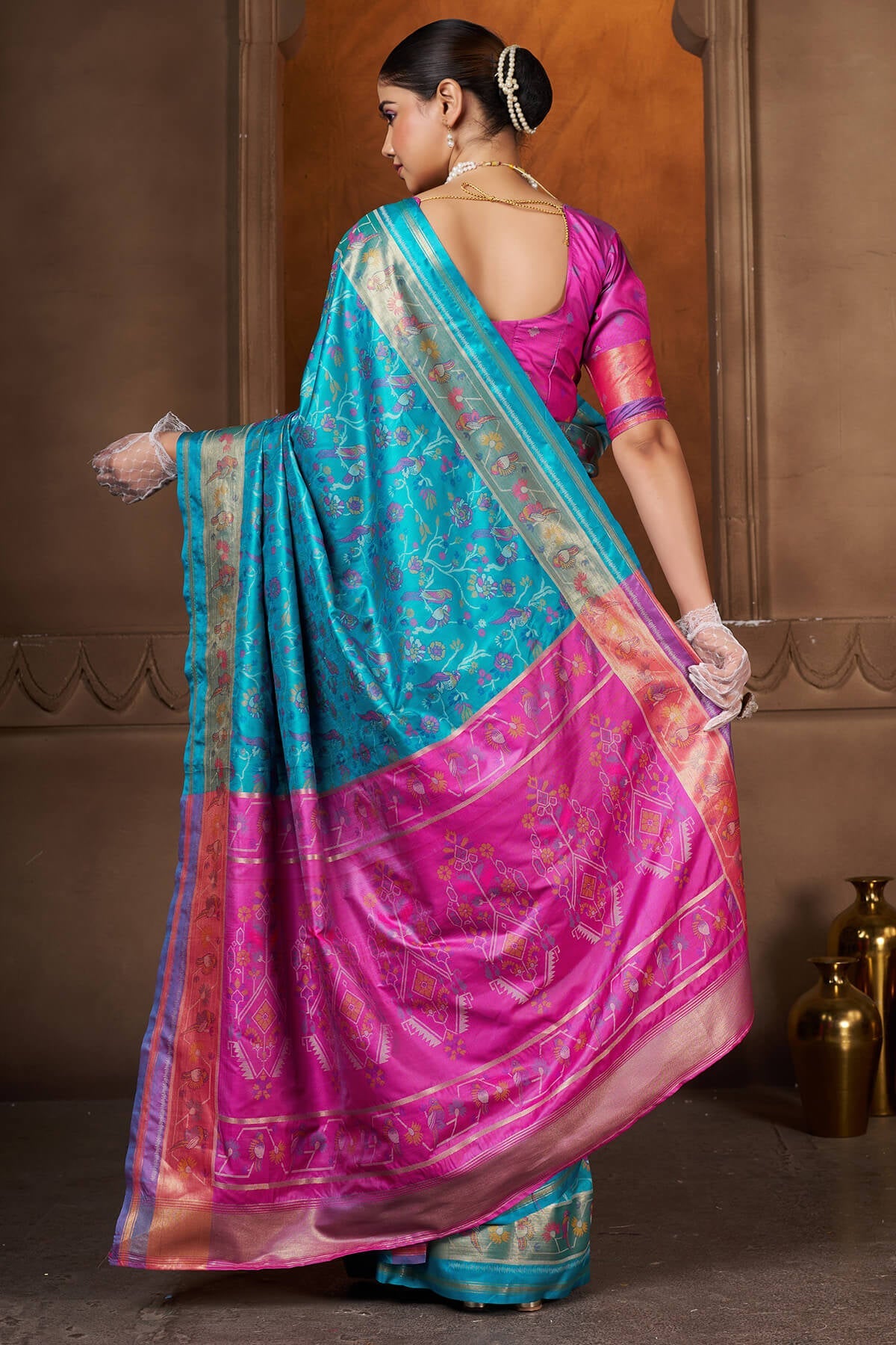 Seraglio Firozi Paithani Silk Saree With Groovy Blouse Piece