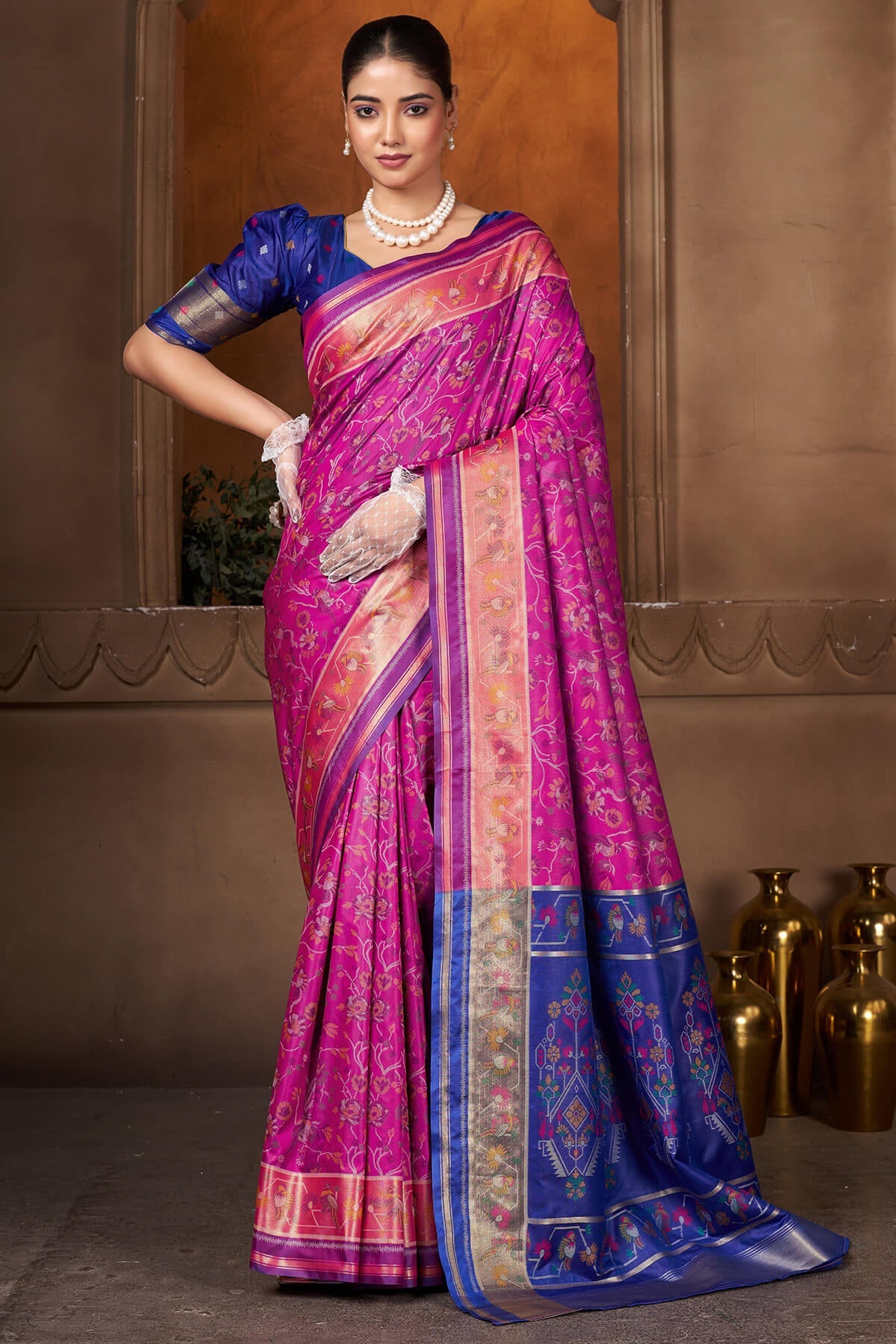 Breathtaking Magenta Paithani Silk Saree With Gossamer Blouse Piece