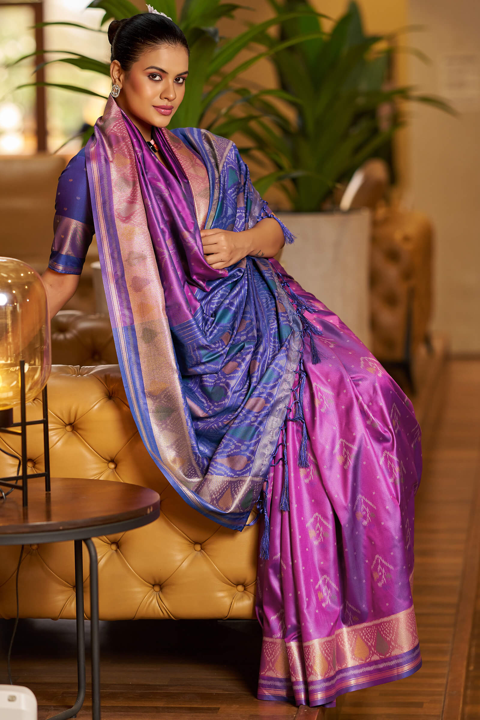 Excellent Purple Pure Zari Weaving Banarasi Silk Saree With Sempiternal Blouse Piece