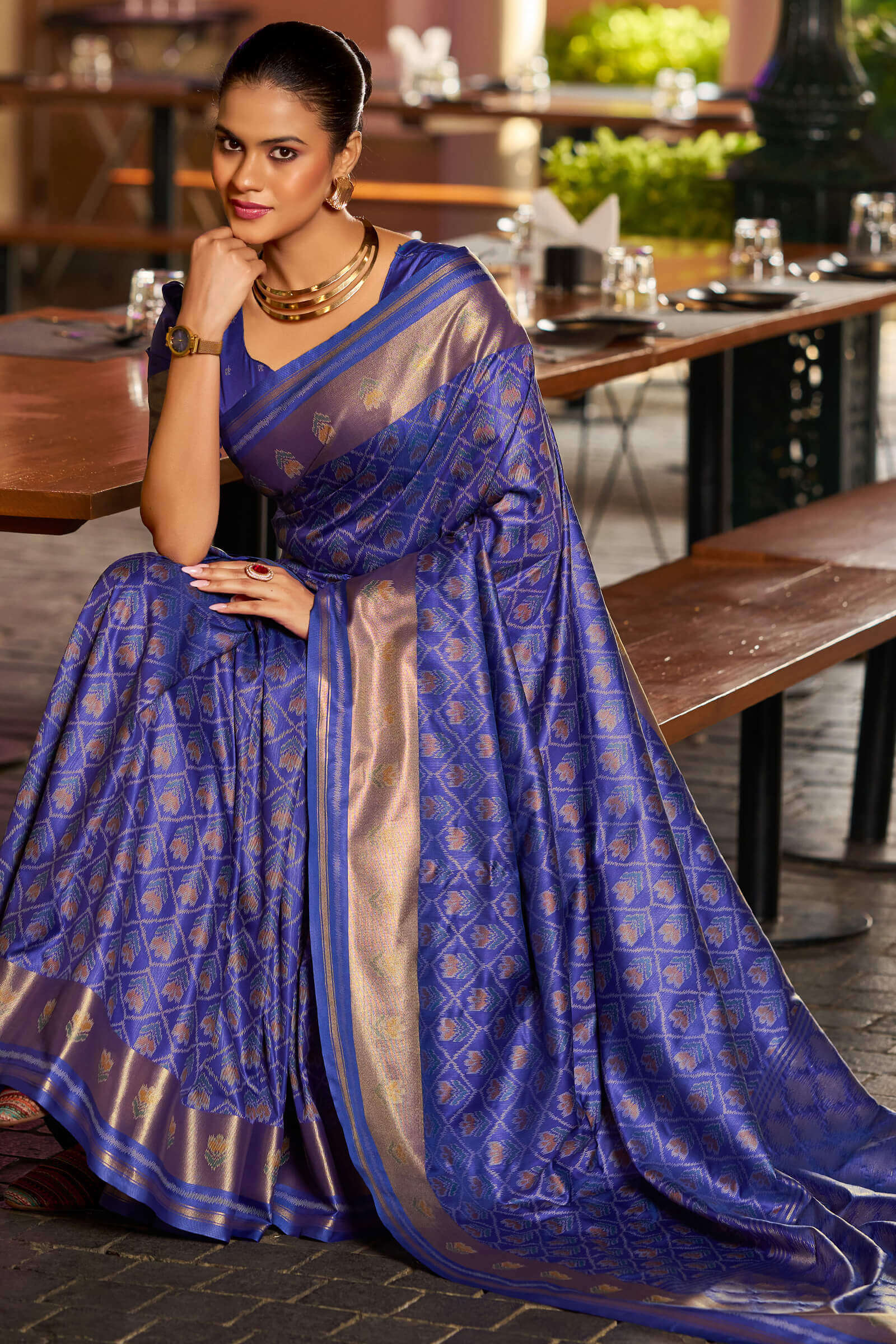 Conflate Royal Blue Pure Zari Weaving Banarasi Silk Saree With Jubilant Blouse Piece