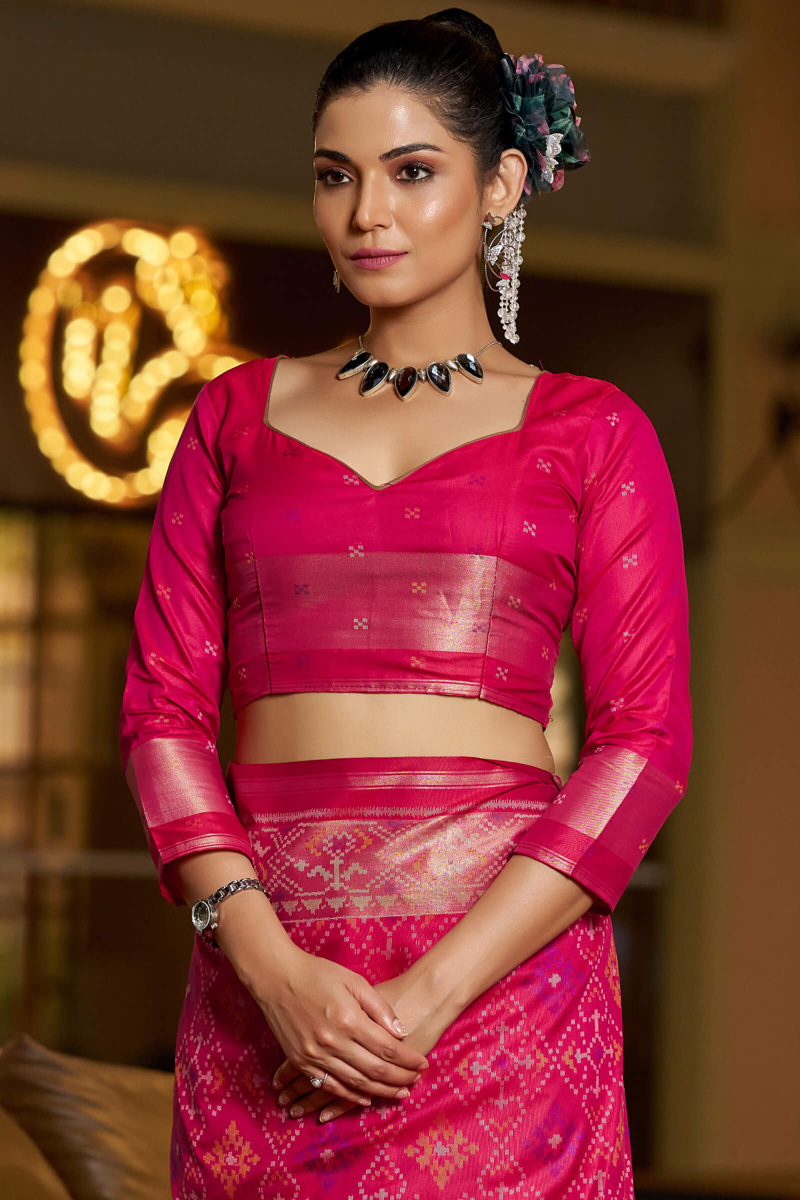 Ephemeral Dark Pink Pure Zari Weaving Banarasi Silk Saree With Outstanding Blouse Piece