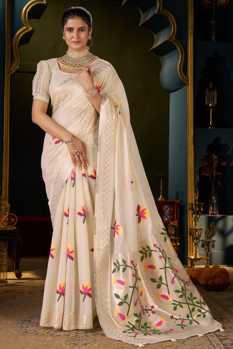 Breathtaking Beige Cotton Silk Saree With Delectable Blouse Piece