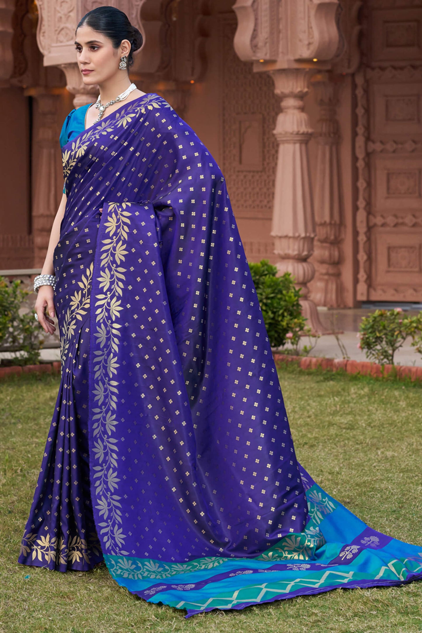 Lassitude Royal Blue Pure Zari Weaving Banarasi Silk Saree With Incomparable Blouse Piece