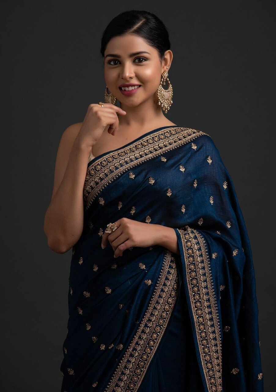 Blue Saree in Vichitra Silk with Dori And Sequence Work