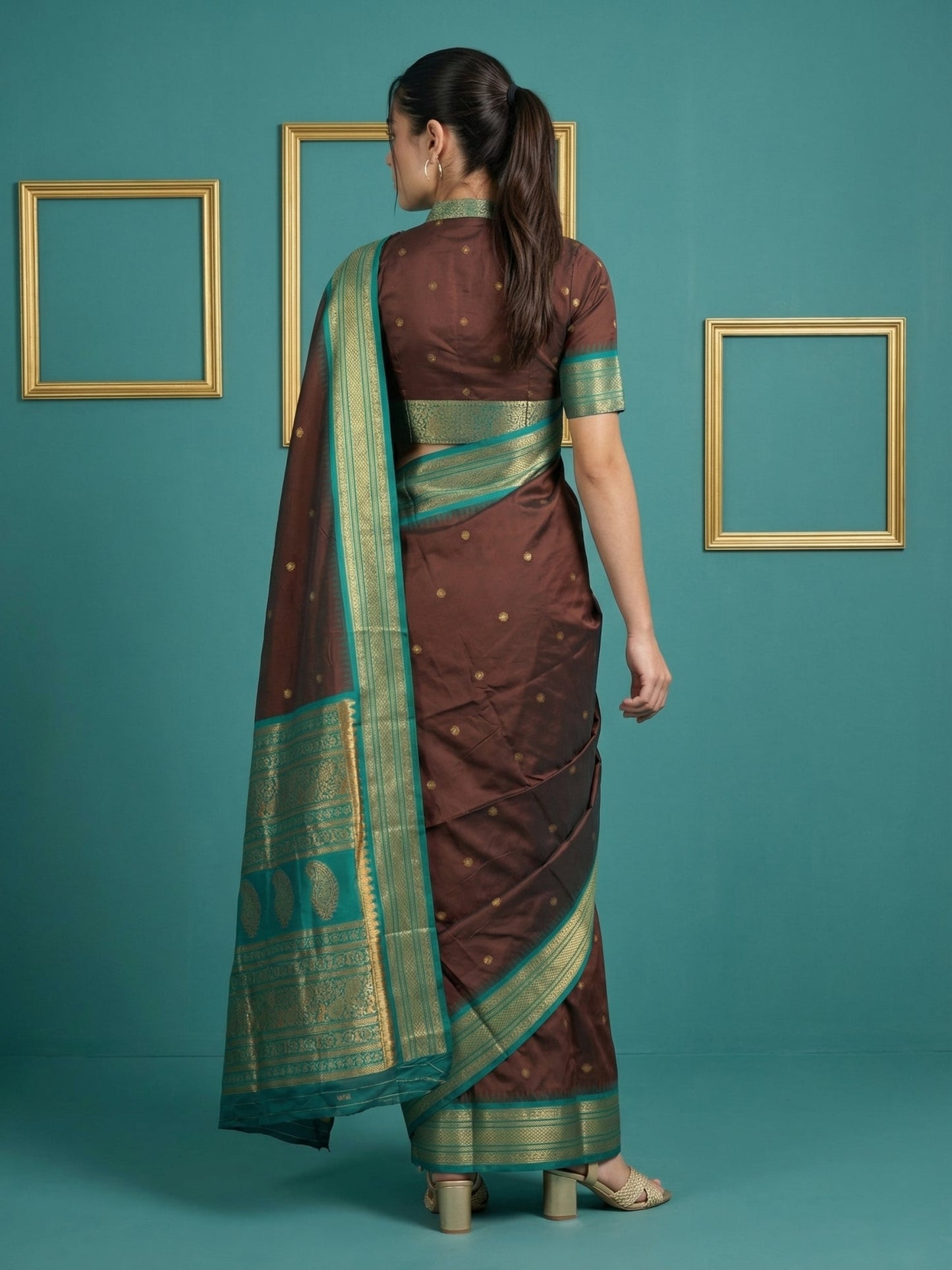 Coffee Premium Soft Silk Saree Gold Zari Woven Saree Contrast Pallu Festive Saree With Blouse