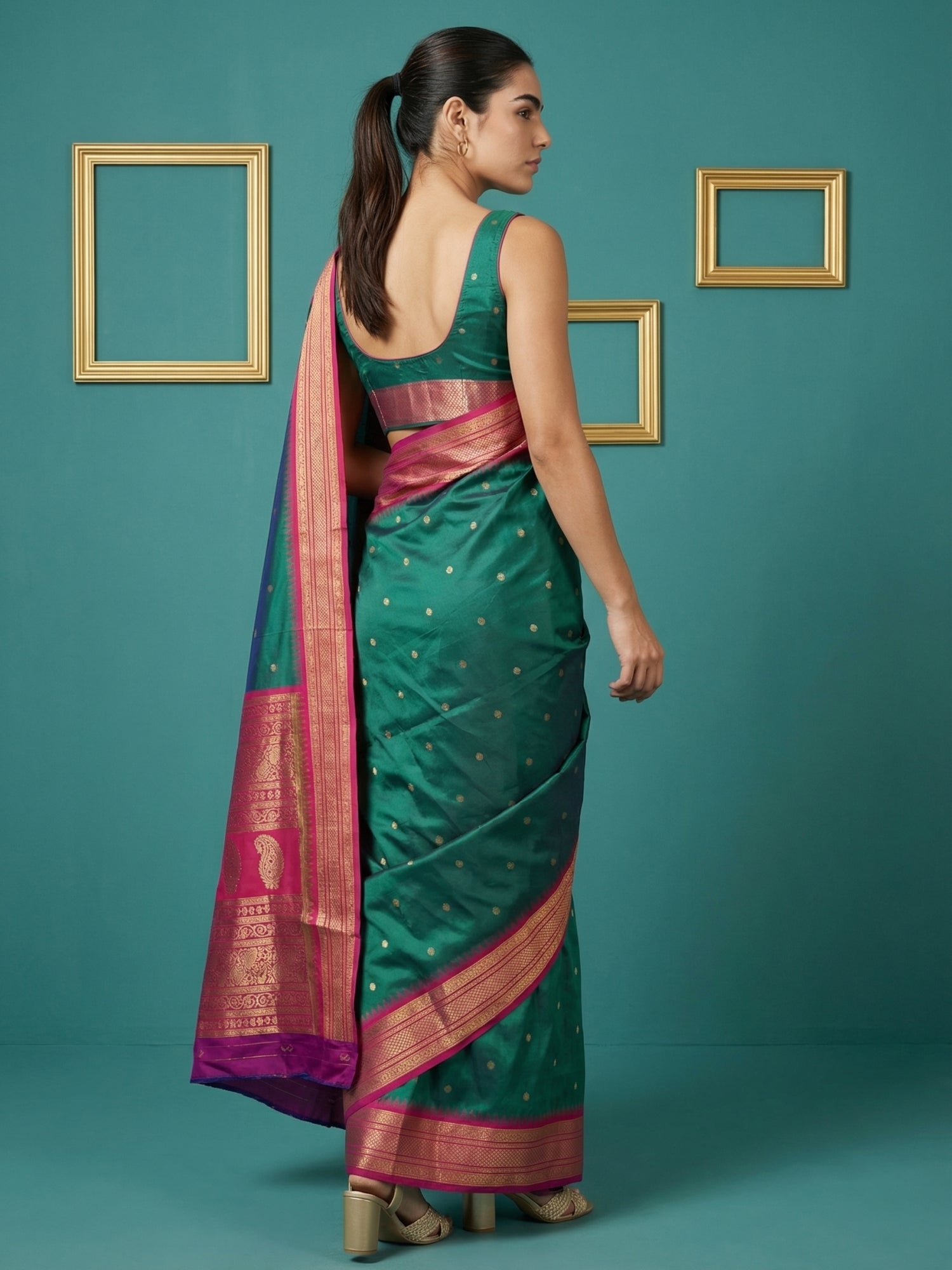 PGREEN Premium Soft Silk Saree Gold Zari Woven Saree Contrast Pallu Festive Saree With Blouse