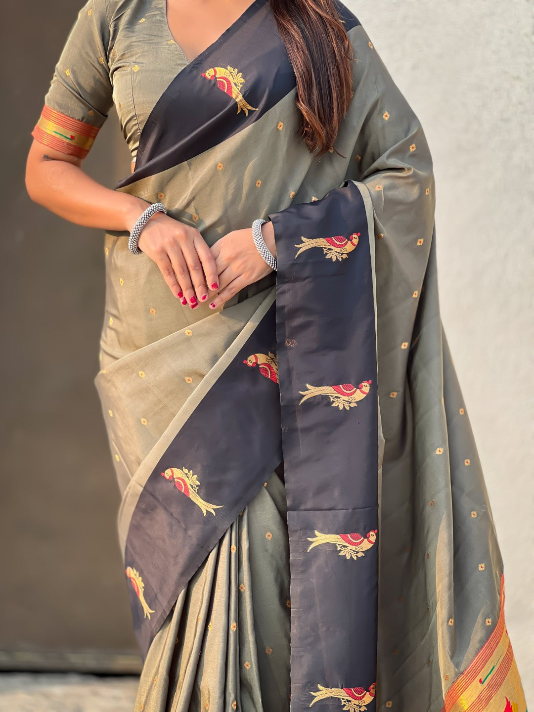 Pure Silk Saree Traditional Paithani Zari Woven Wedding Saree for Women Festive Party Wear Ethnic Designer Saree