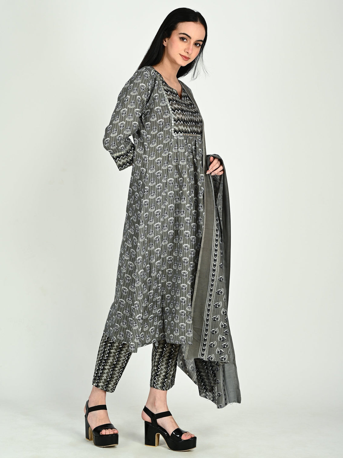 Grey black cotton blend floral block printed kurta pant with dupatta