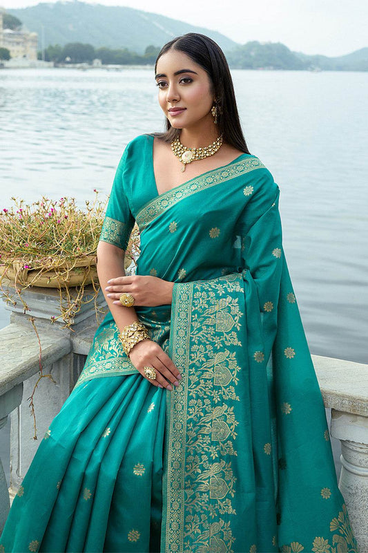 Teal Silk Blend Saree With Blouse Piece Teal