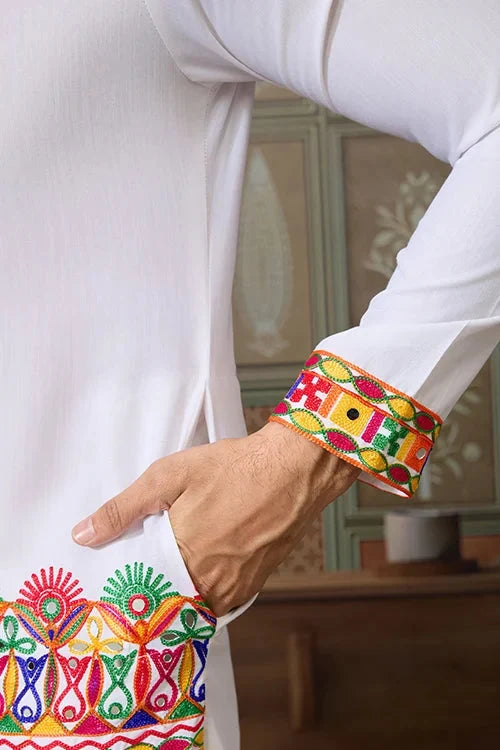 Stylish White Cotton Readymade Men’s Navratri Kurta