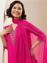 Gerua Pink Embroidered Silk Blend Straight Suit Sets With Dupatta
