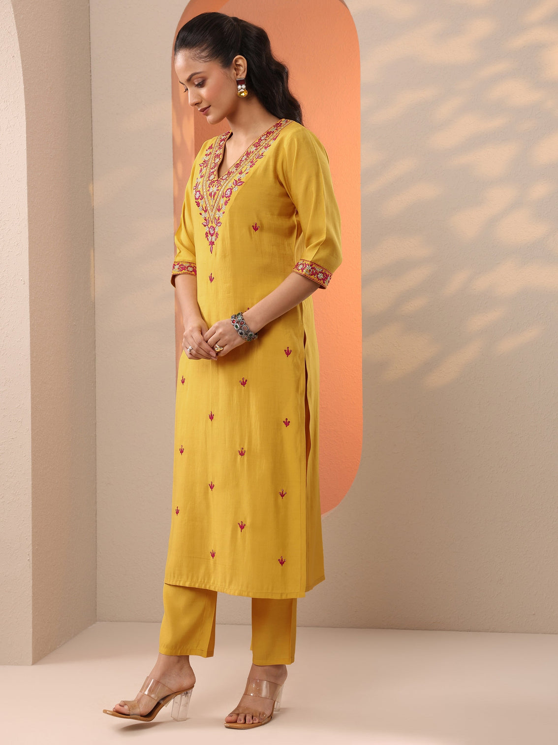 Mameraa Yellow Embroidered Straight Suit Set With Dupatta