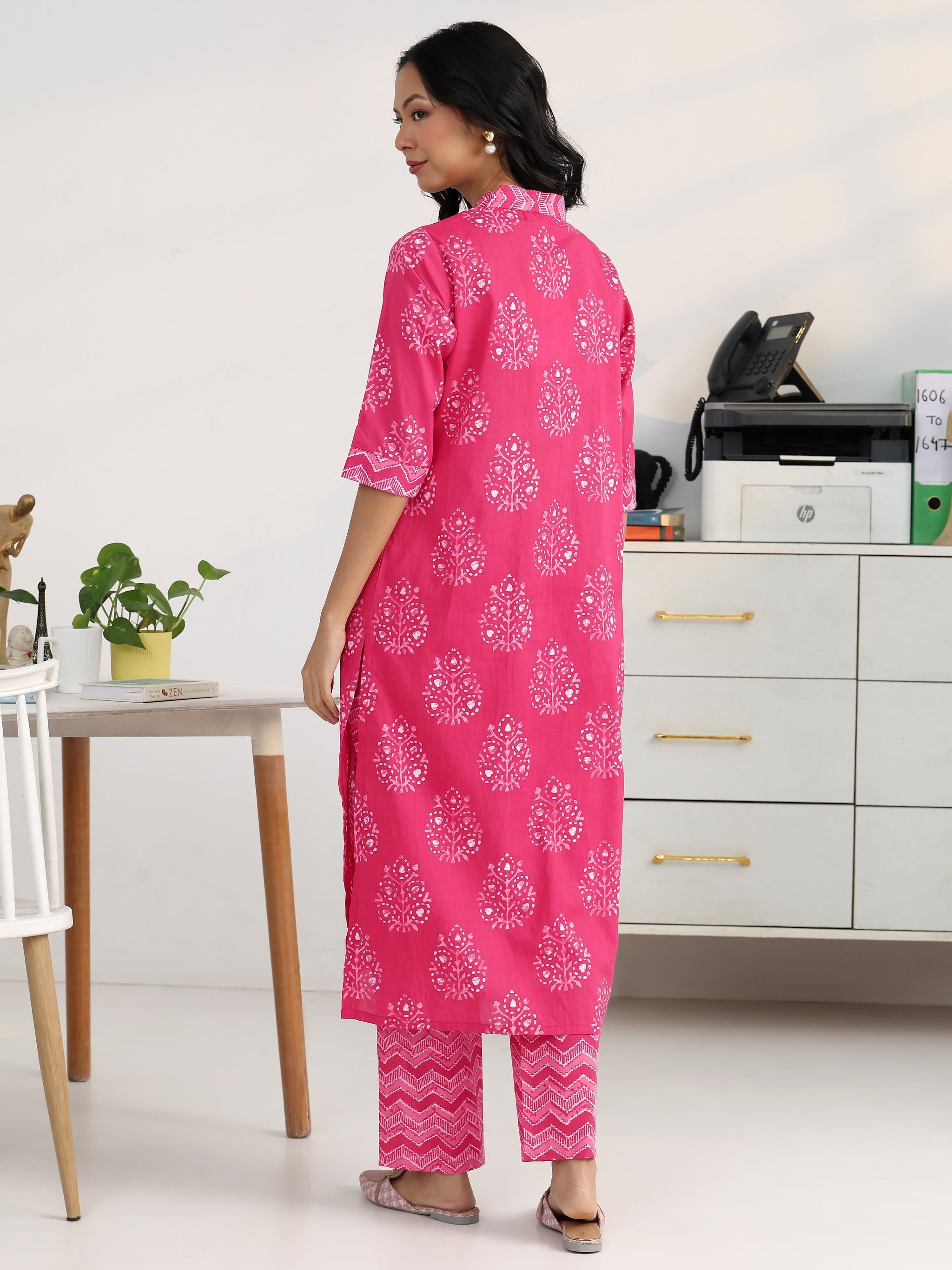 Gerua Pink Ethnic Motif Woven Design Cotton Blend Straight Kurta Set