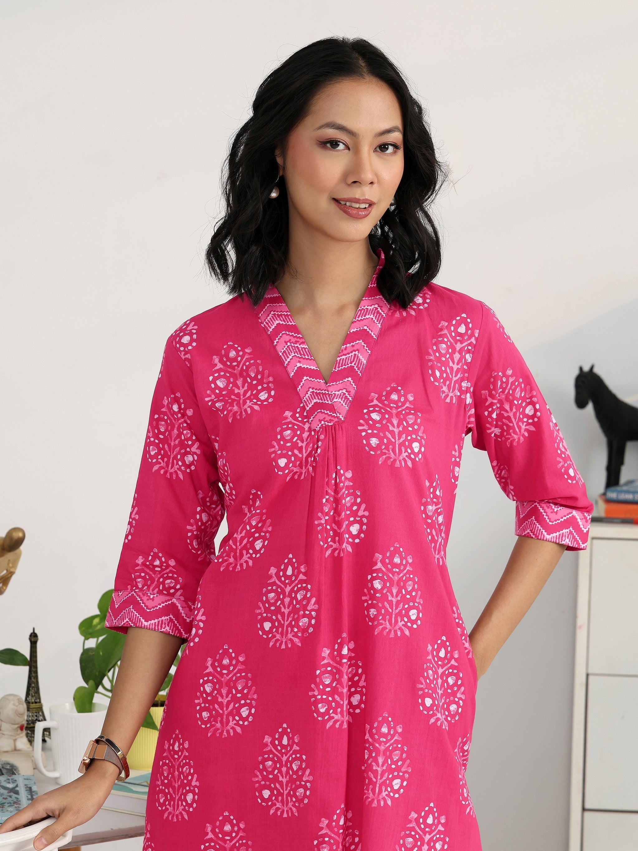 Gerua Pink Ethnic Motif Woven Design Cotton Blend Straight Kurta Set