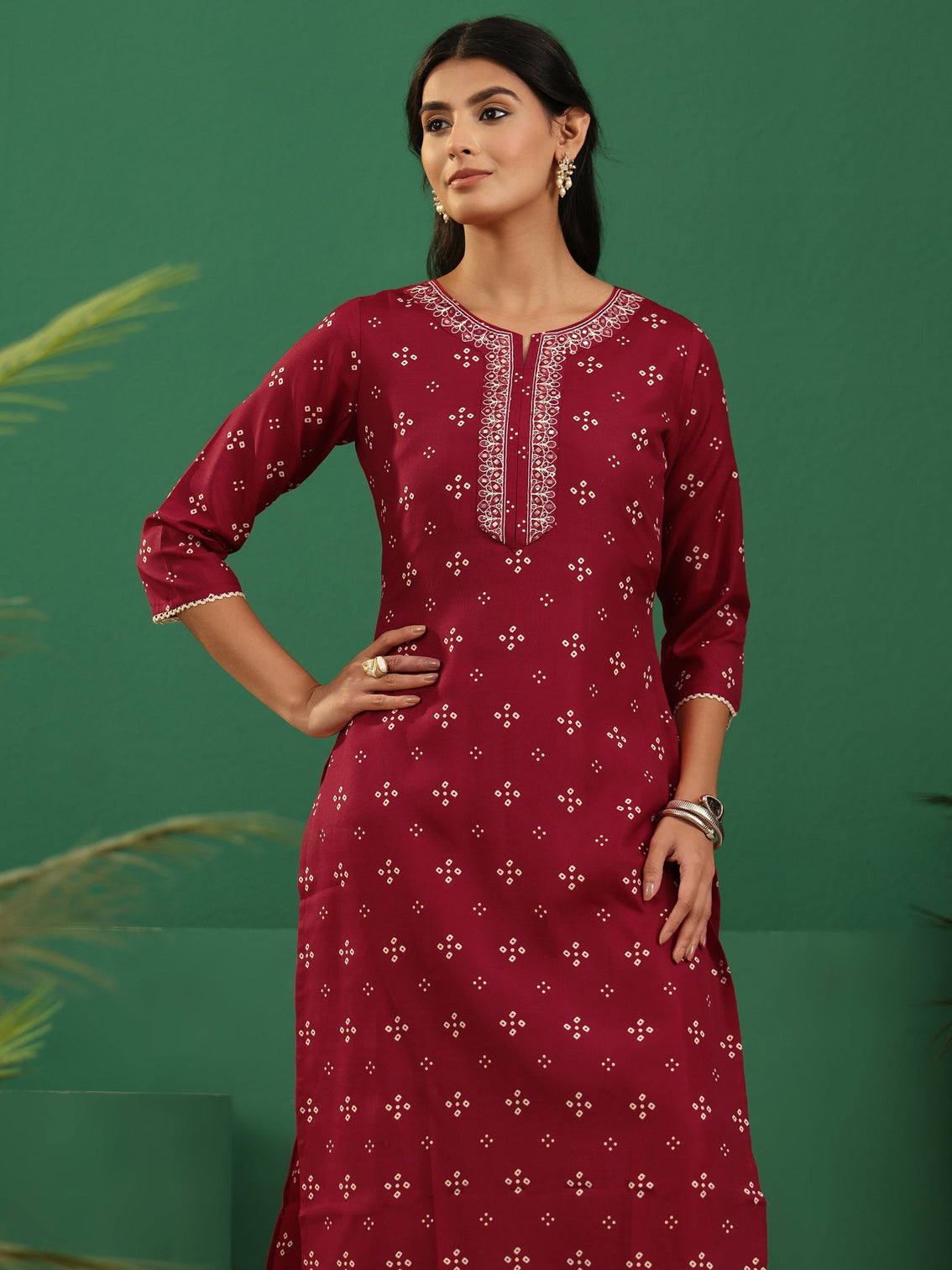Mameraa Crimson Red Bandhani Straight Suit Set