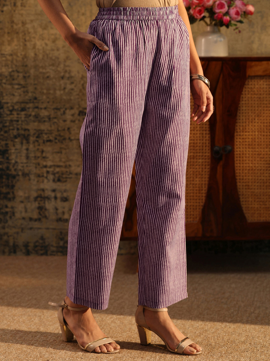 Mameraa Burgundy Bandhani Straight Suit Set