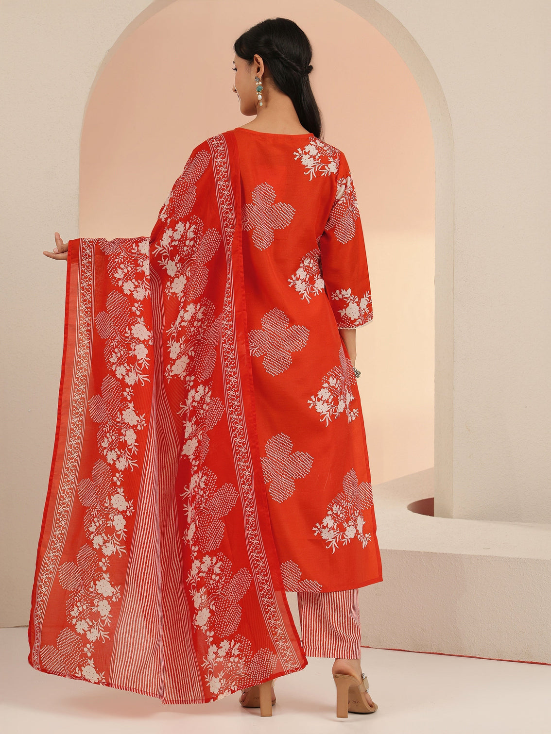 Mameraa Orange Bandhani Printed Straight Suit Set