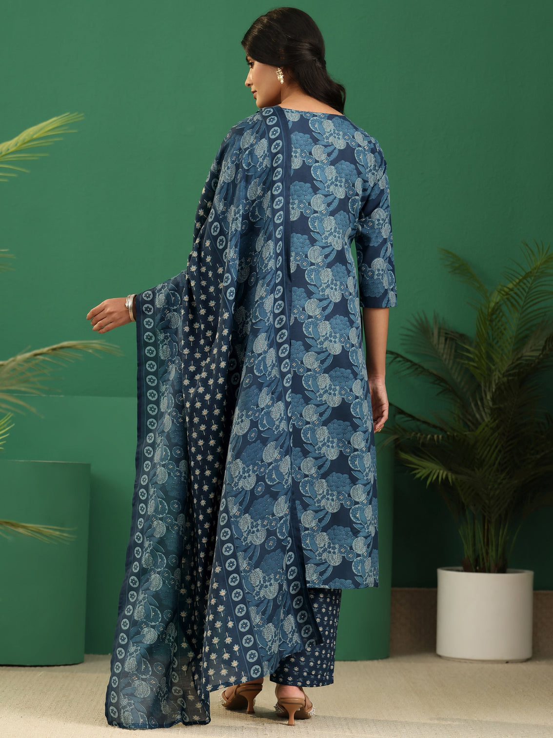 Mameraa Blue Floral Printed A-Line Suit Set