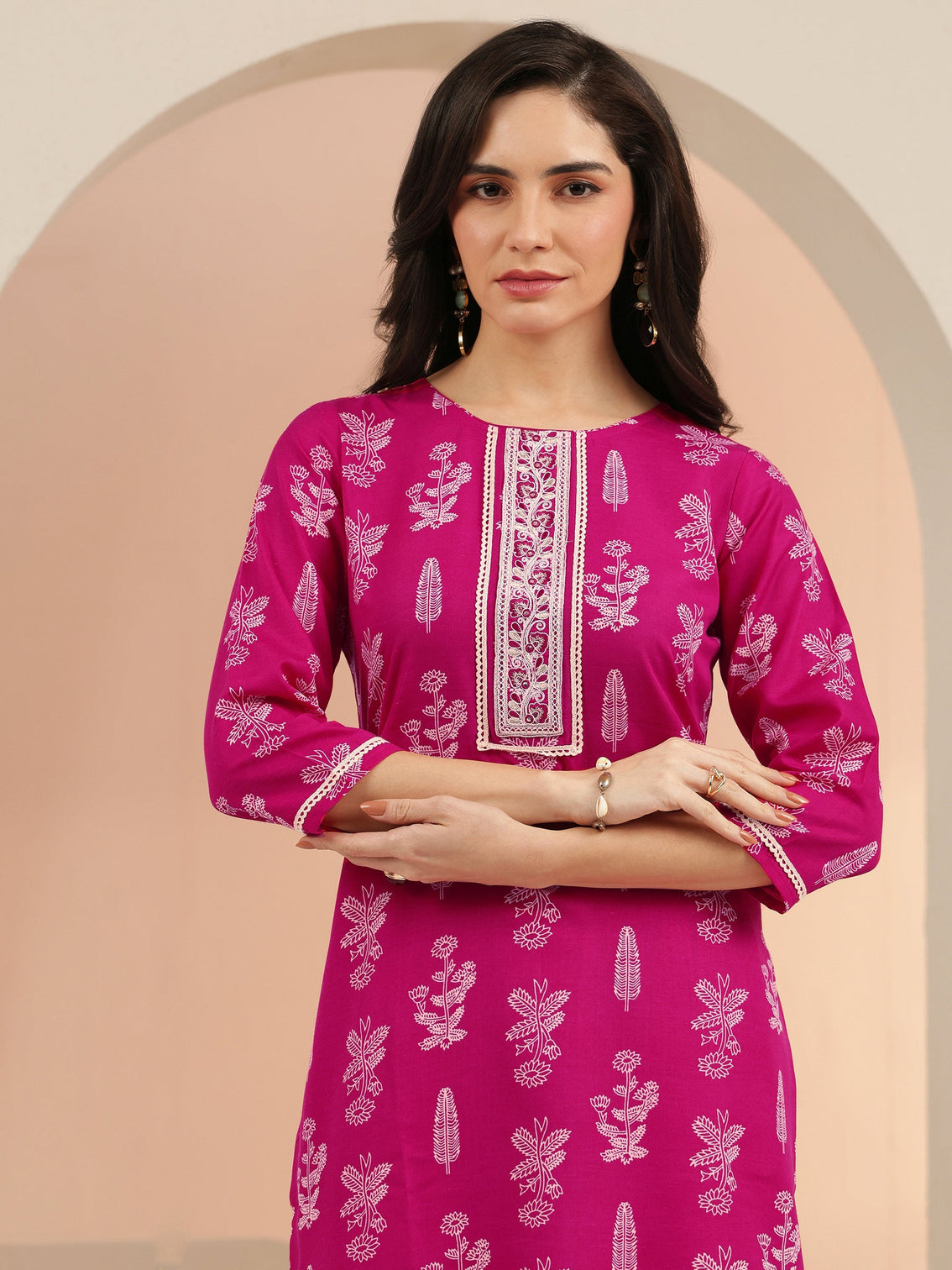 Mameraa Rani Pink Floral Printed Straight Suit Set