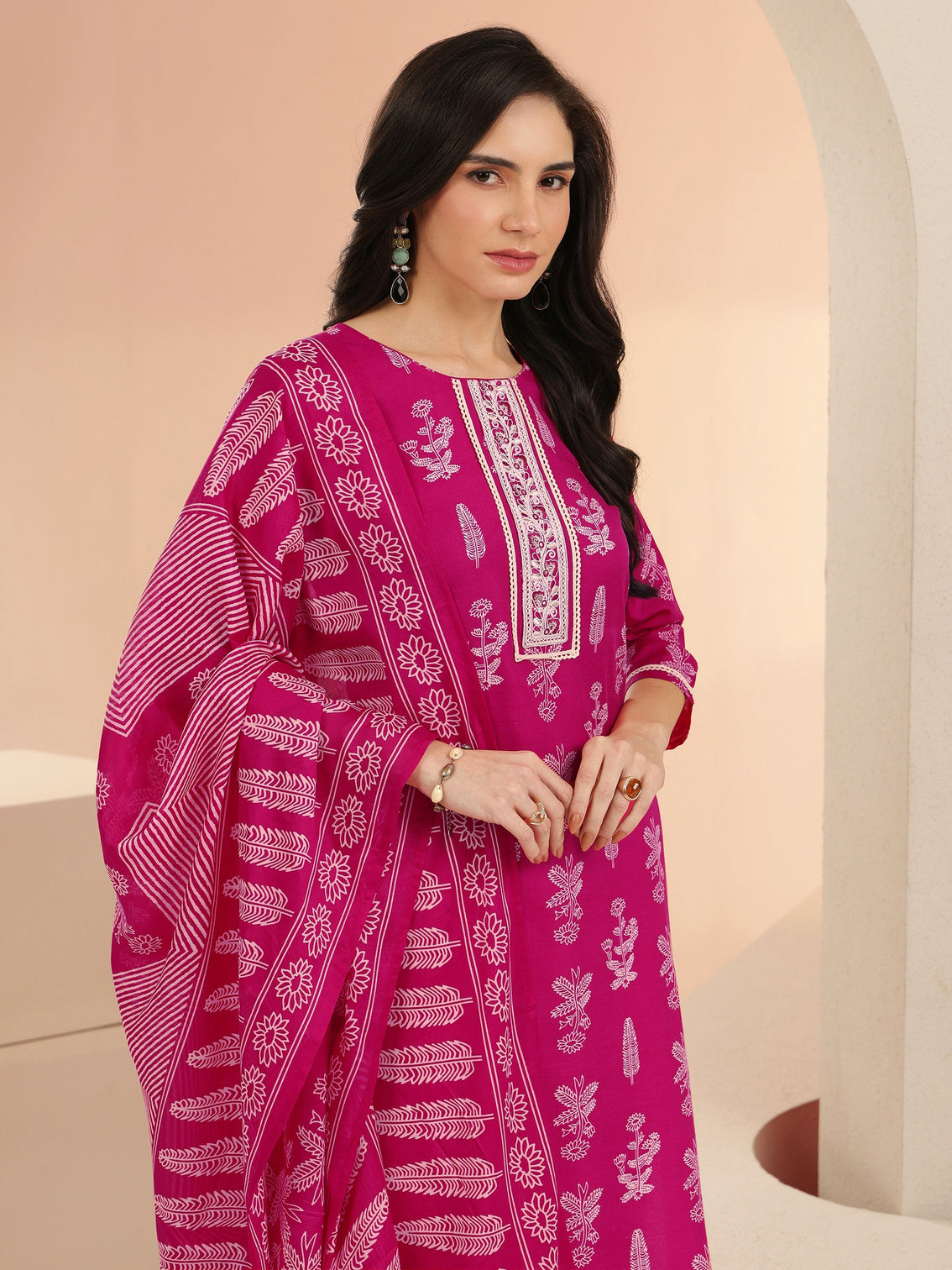 Mameraa Rani Pink Floral Printed Straight Suit Set