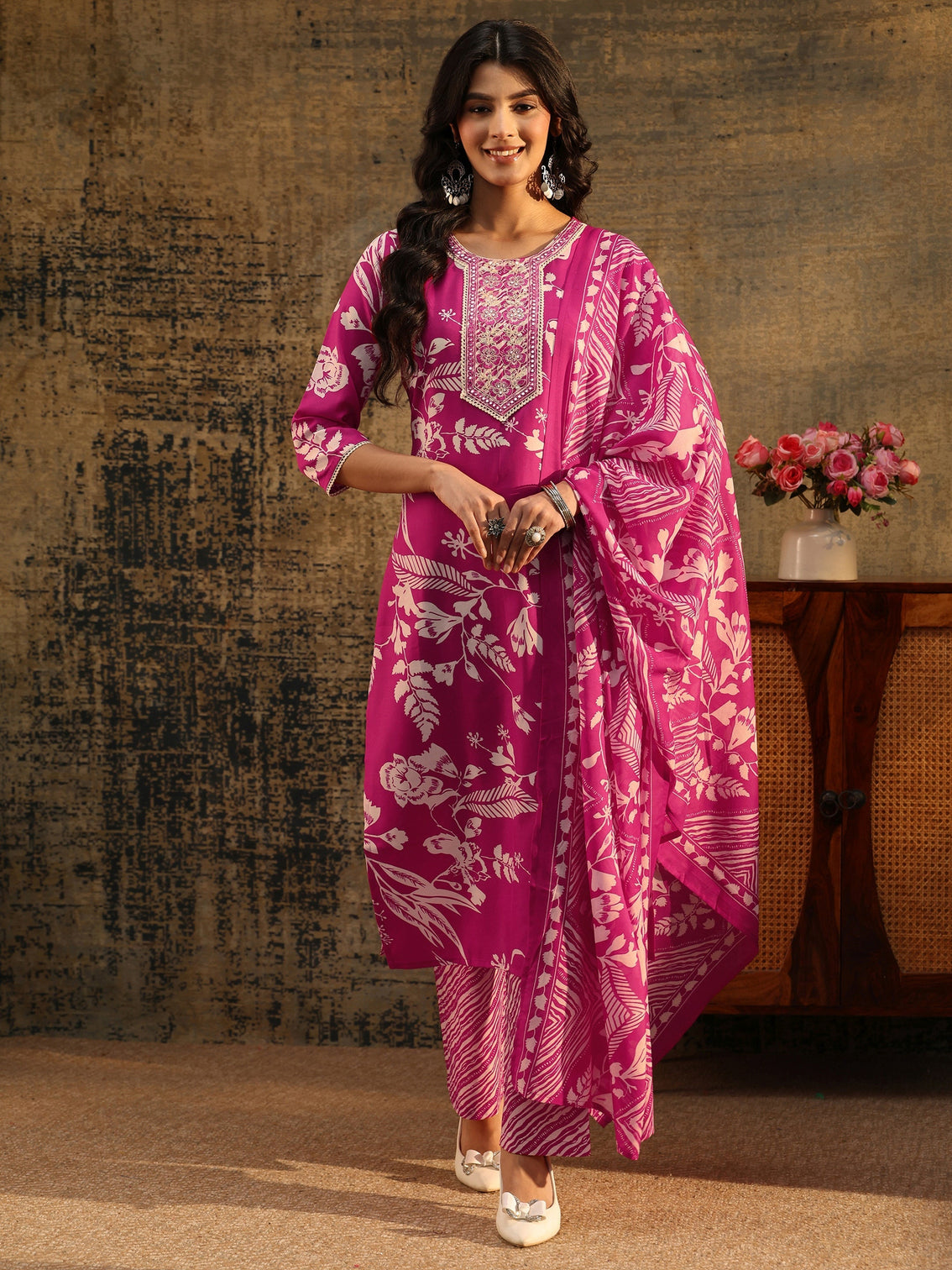 Mameraa Rani Pink Floral Printed Straight Suit Set