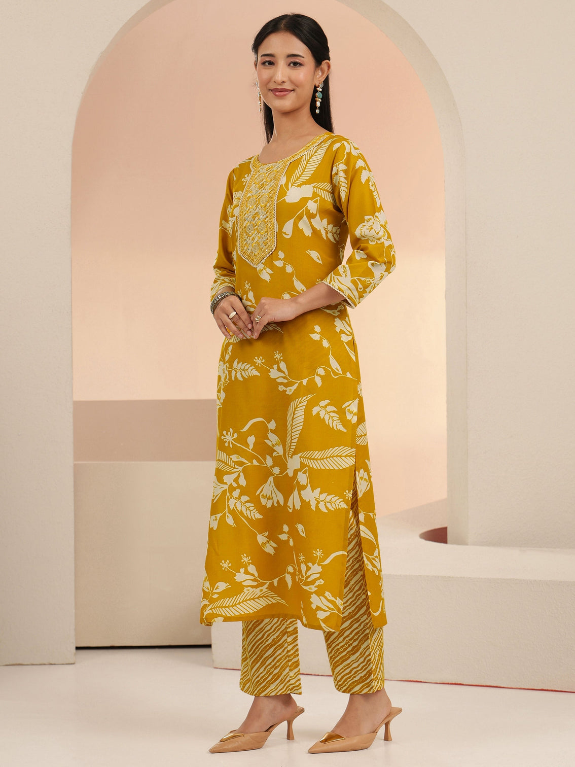 Mameraa Mustard Floral Printed Straight Suit Set