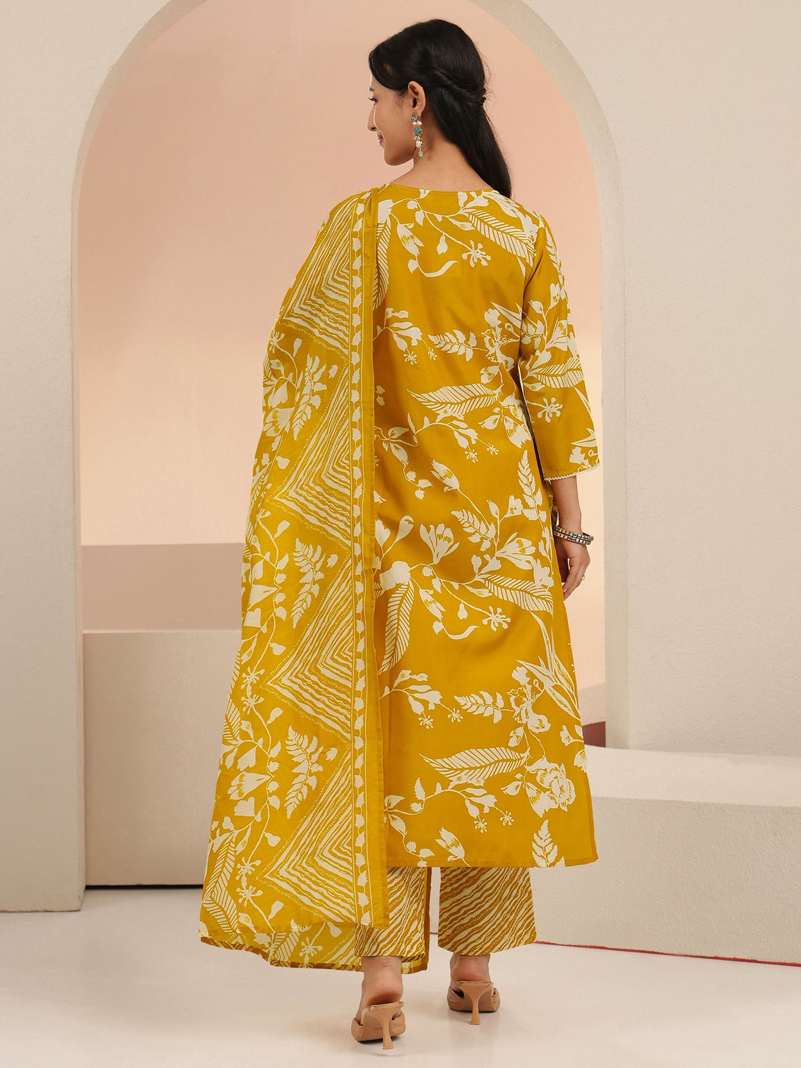 Mameraa Mustard Floral Printed Straight Suit Set
