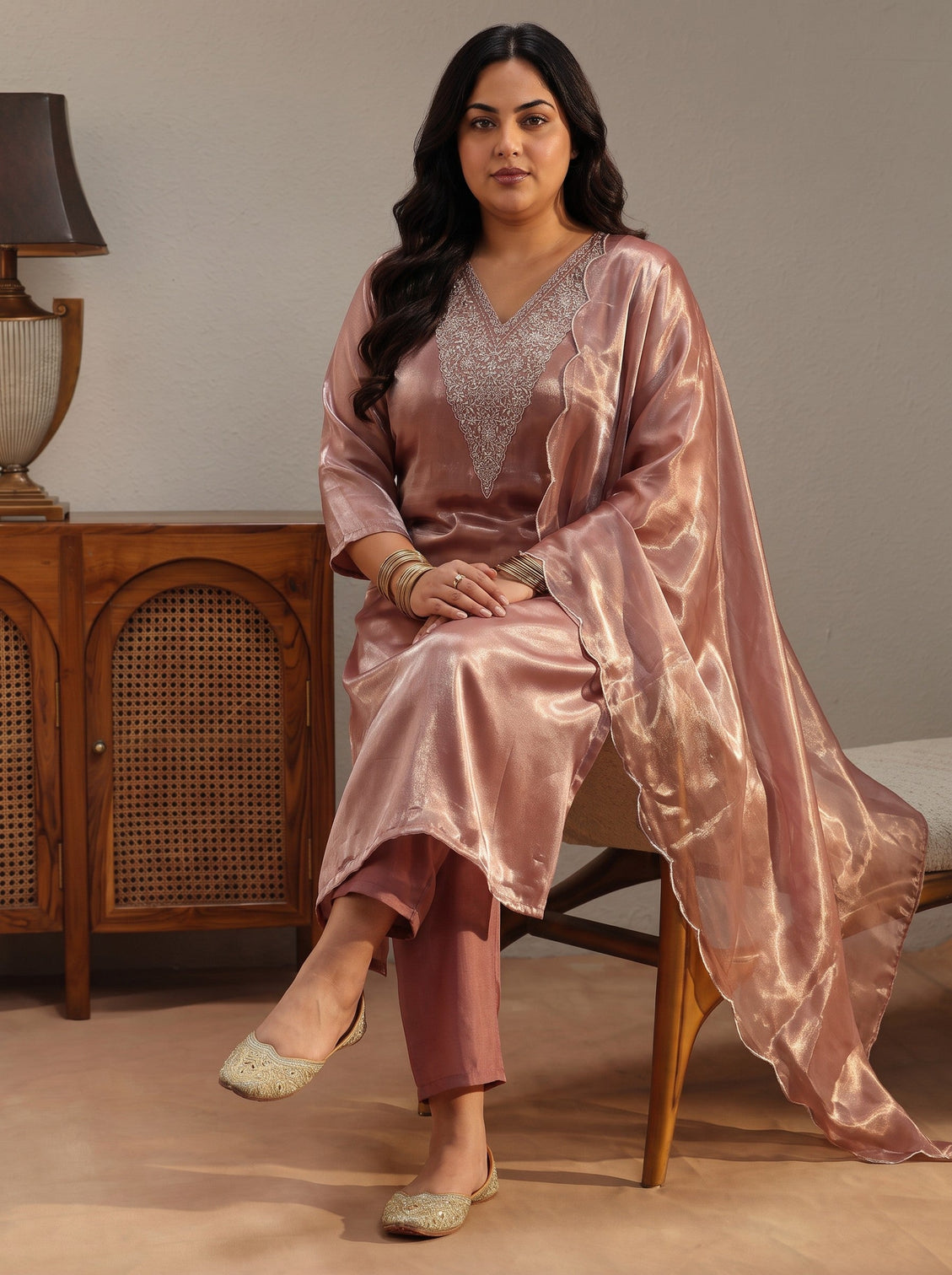 Plus Size Peach Yoke Design Tissue Straight Suit Set