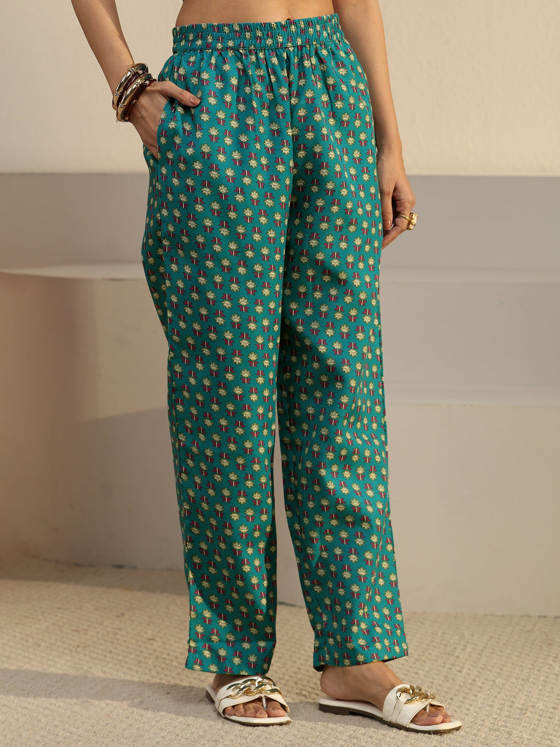 Mameraa Turquoise Blue Floral Printed Straight Suit Set