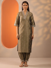 Mameraa Brown Embroidered Straight Kurta Set