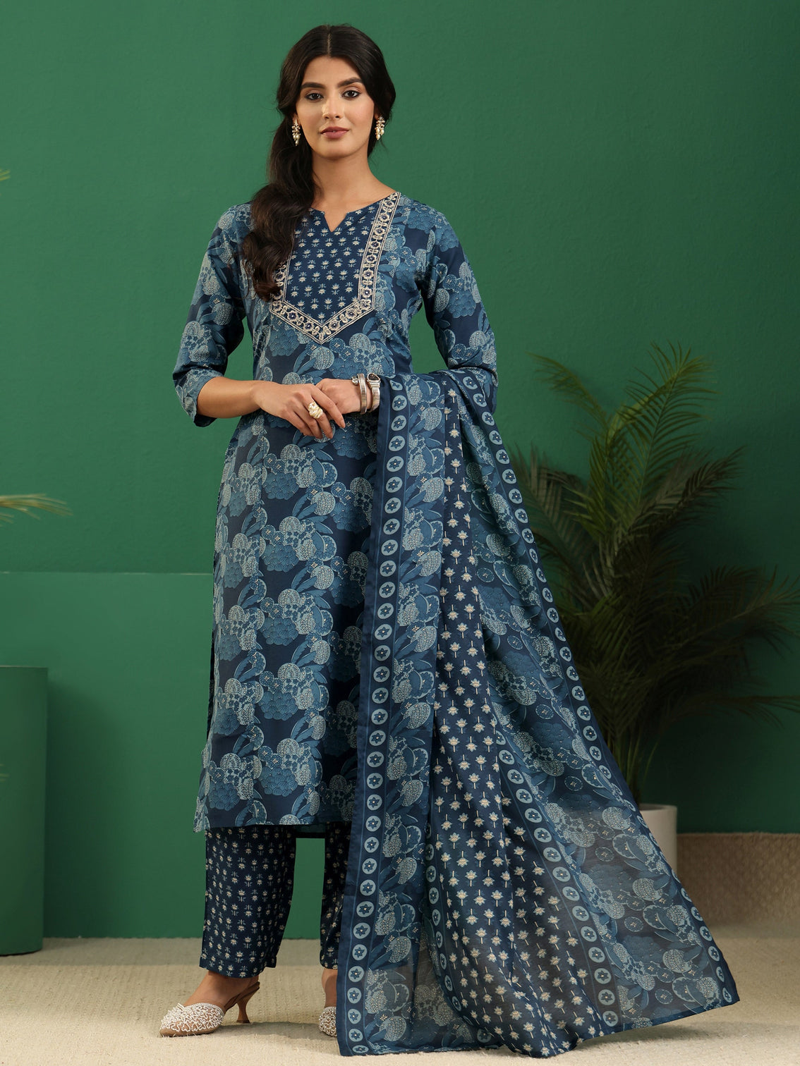 Mameraa Blue Floral Printed A-Line Suit Set