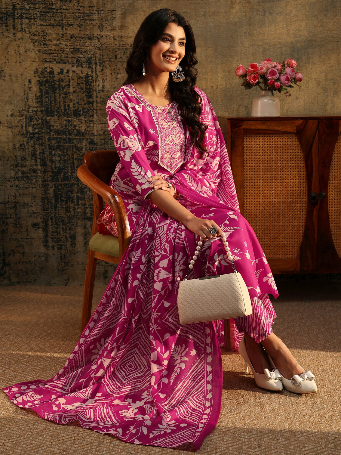Mameraa Rani Pink Floral Printed Straight Suit Set