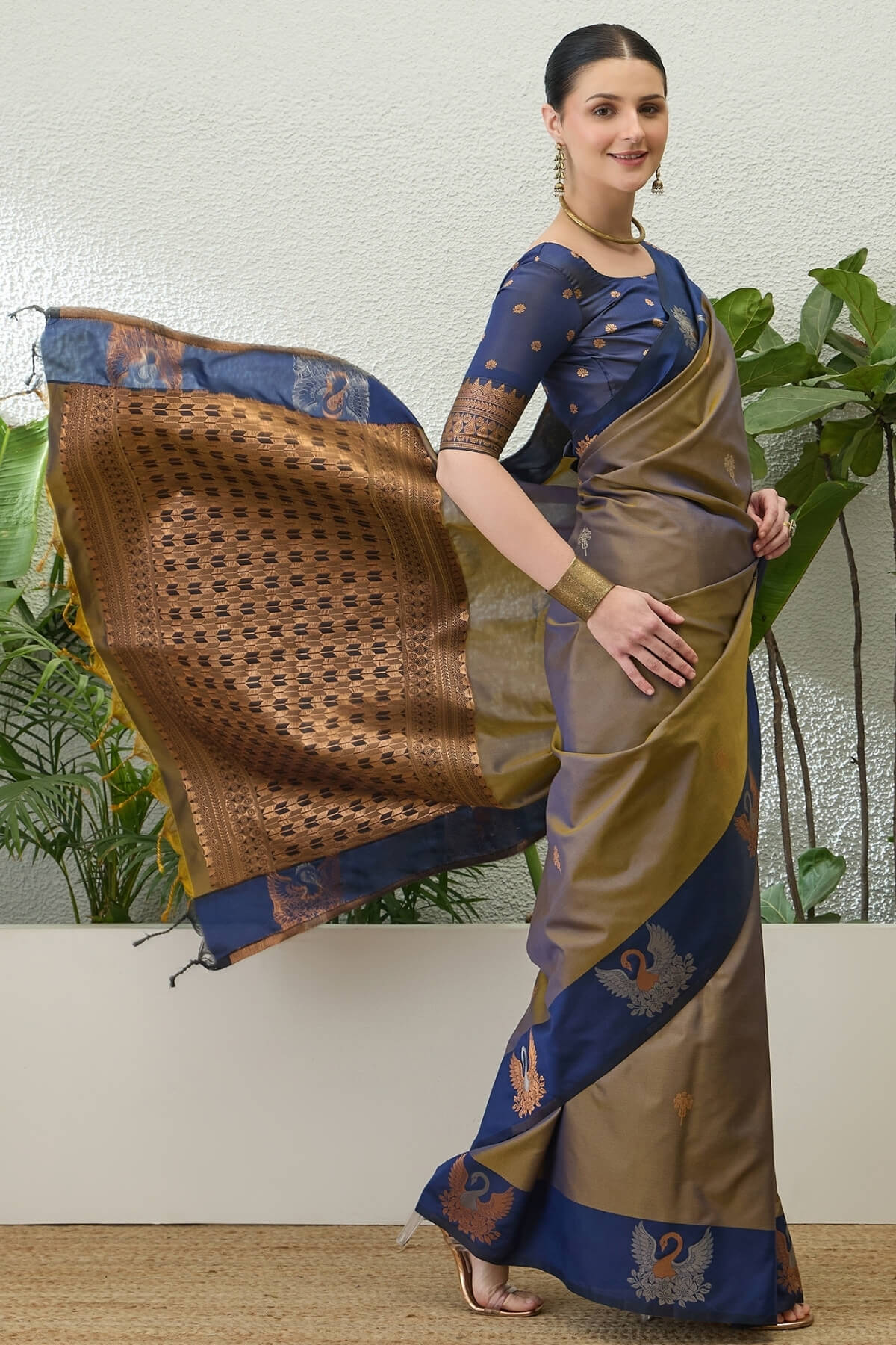 Flattering Mustard Pure Zari Weaving Banarasi Silk Saree With Glorious Blouse Piece
