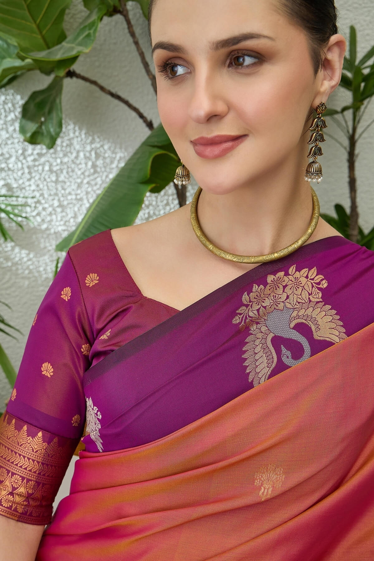 Elaborate Pink Pure Zari Weaving Banarasi Silk Saree With Innovative Blouse Piece