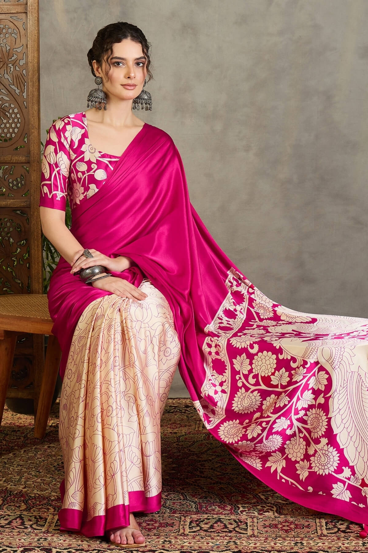 Enigmatic Magenta Digital Printed Satin Silk Saree With Skinny Blouse Piece