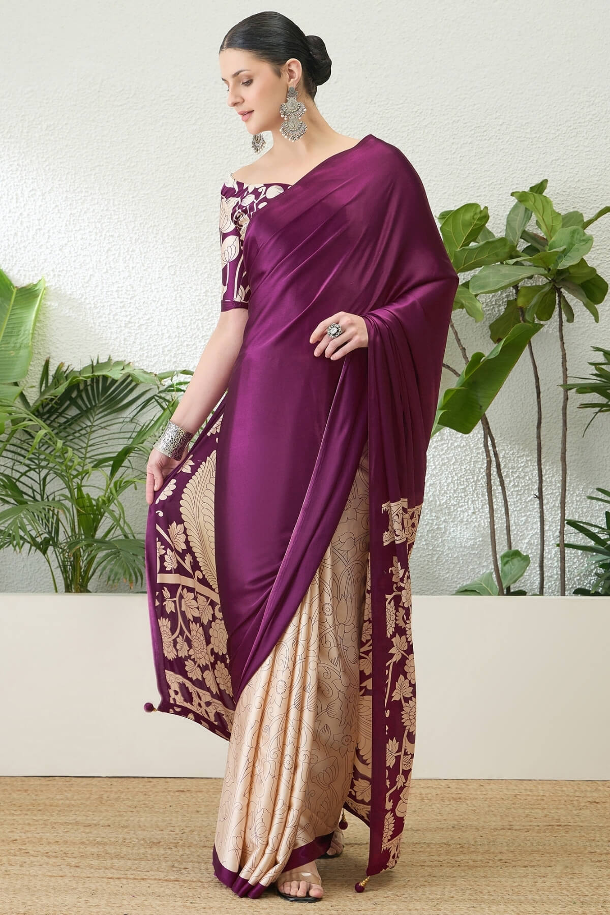 Groovy Purple Digital Printed Satin Silk Saree With Traditional Blouse Piece