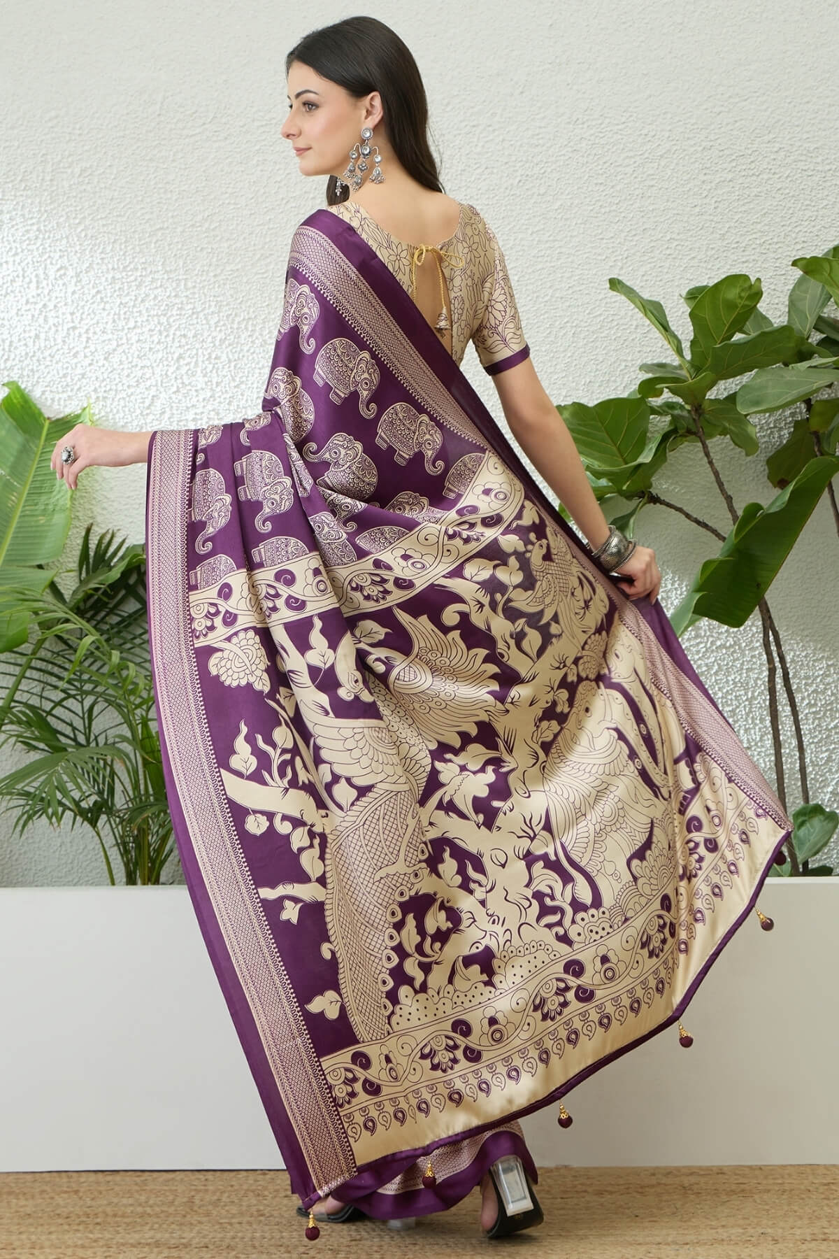 Panache Purple Kalamkari Printed Satin Silk Saree With Denouement Blouse Piece