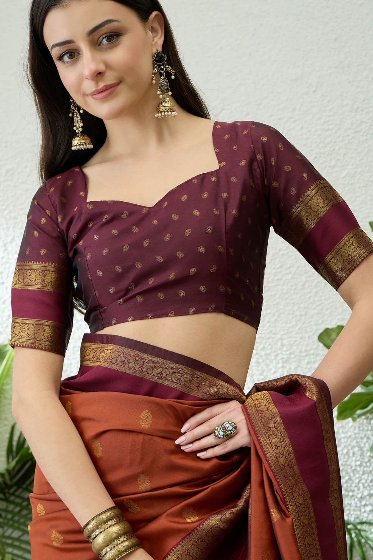 Seraphic Orange Pure Zari Weaving Banarasi Silk Saree With Enamoring Blouse Piece