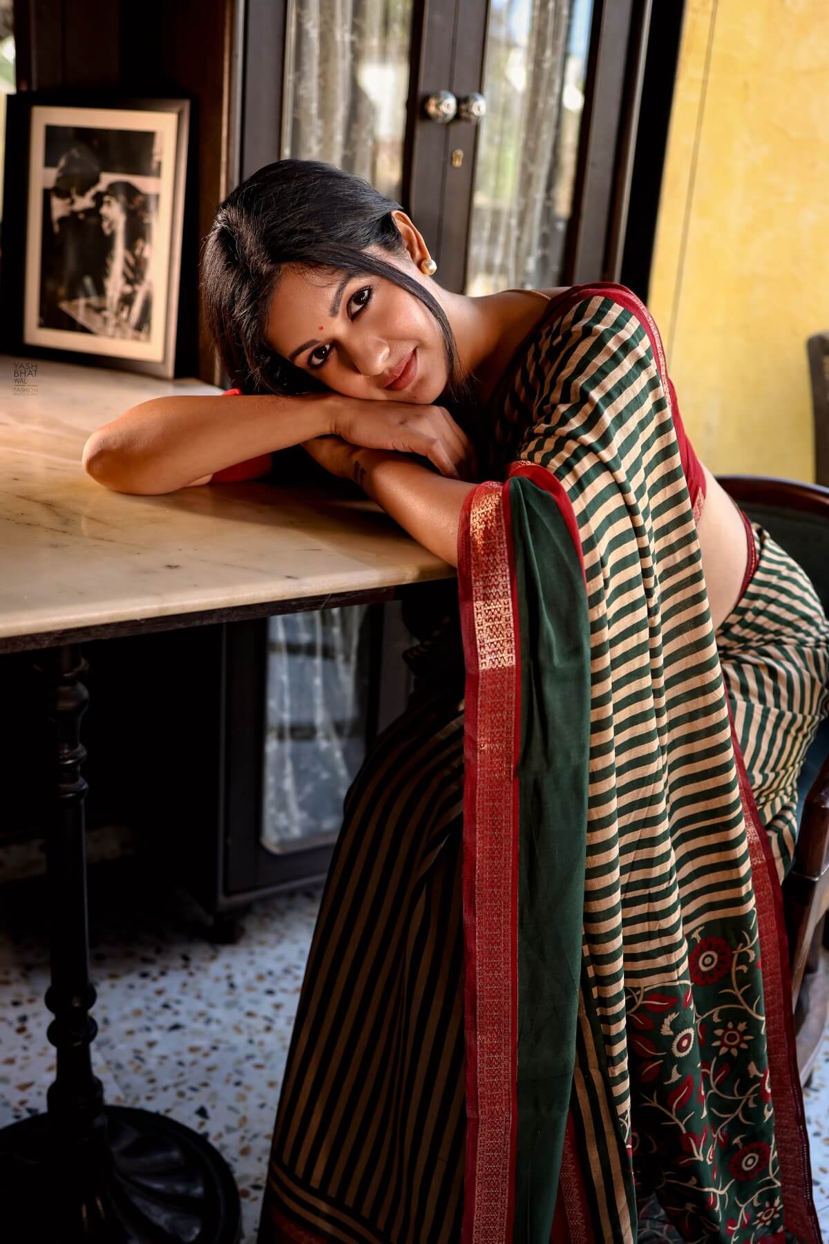 Ishita Dutta In Green Striped Printed Cotton Silk Saree