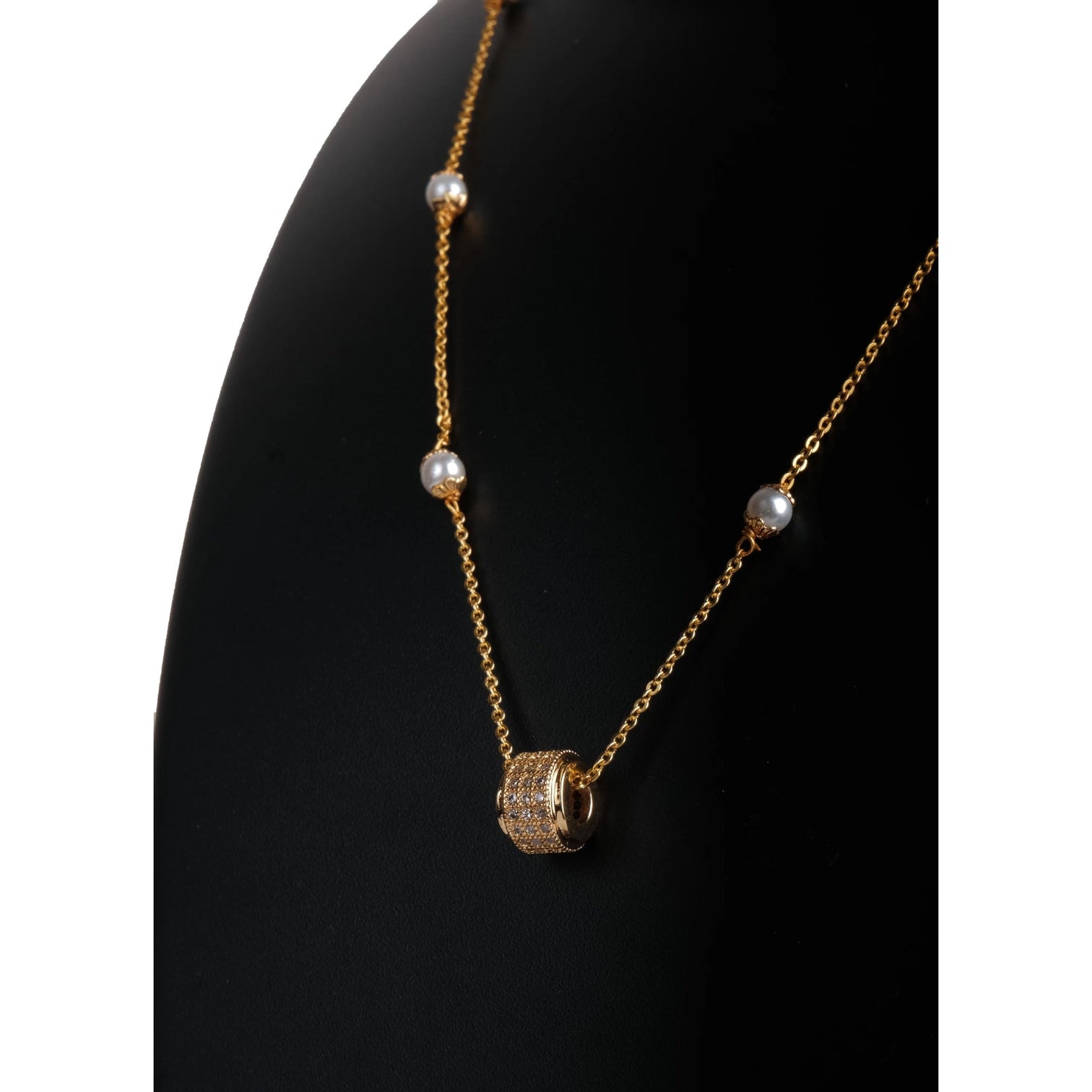 Gold-plated Pearl Brass Chain Pendant Gold-plated Gold-plated Pearl Brass Pendant