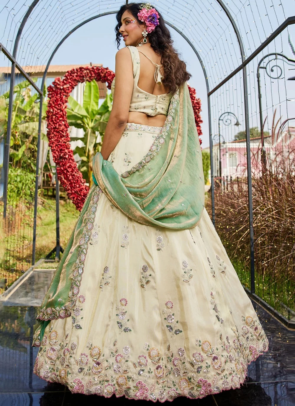 Gorgeous green tissue lehenga choli for indian weddings
