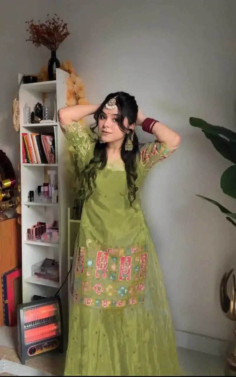 Elegant Heavy Chinnon Silk Embroidered Sharara Set – Top, Palazzo & Dupatta
