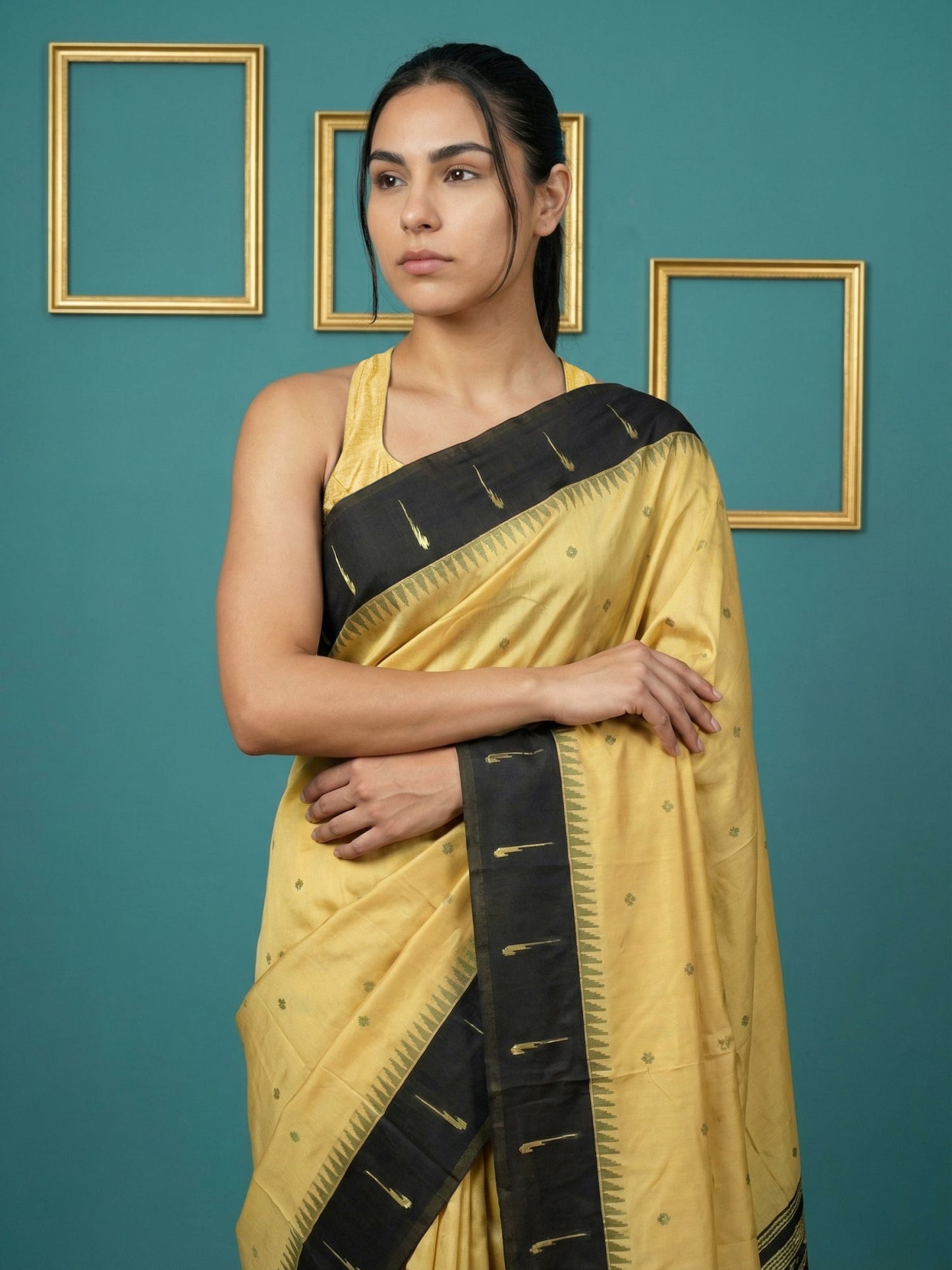 Black Handloom Soft Silk Saree with Zari Weaving, Contrast Muniya Border  Traditional Pallu – Rich Look Silk Saree with Blouse Piece