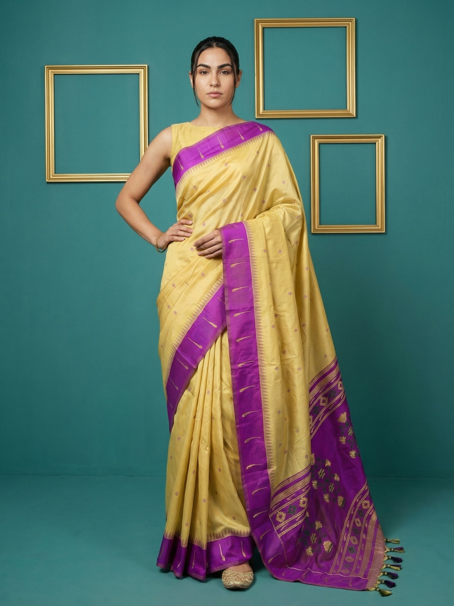 Purple Handloom Soft Silk Saree with Zari Weaving, Contrast Muniya Border  Traditional Pallu – Rich Look Silk Saree with Blouse Piece