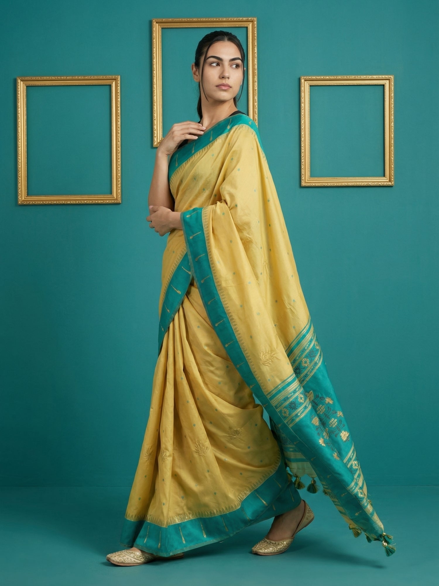 Rama Handloom Soft Silk Saree with Zari Weaving, Contrast Muniya Border  Traditional Pallu – Rich Look Silk Saree with Blouse Piece