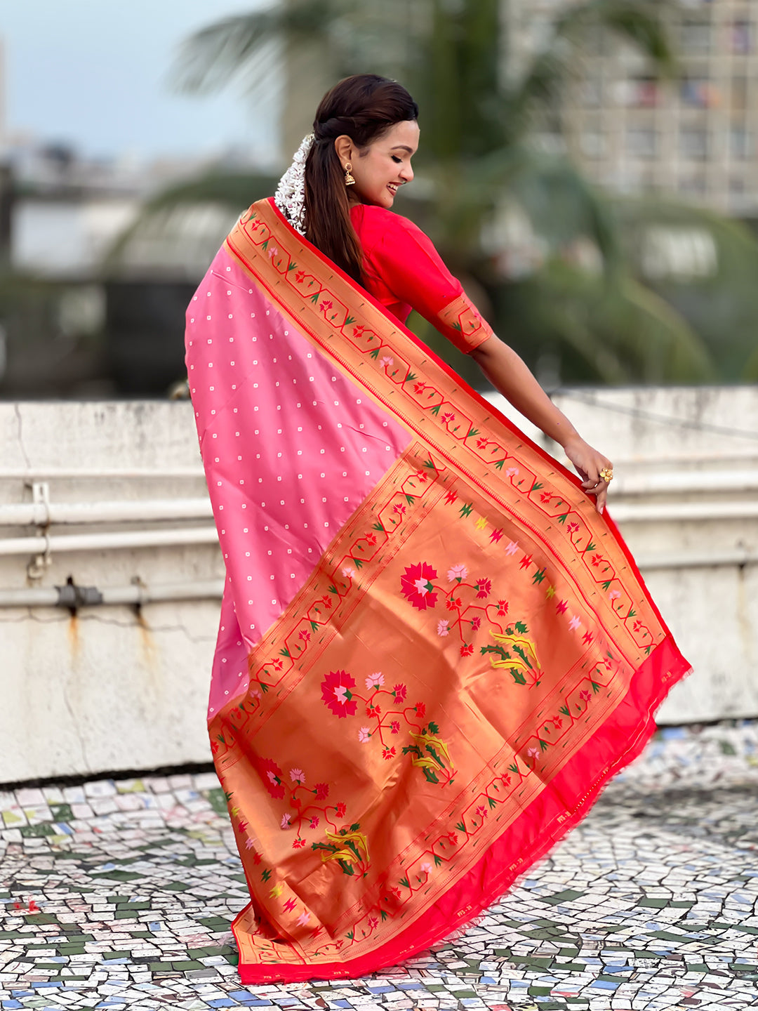 Baby pink zari woven bandhani paithani fusion silk saree