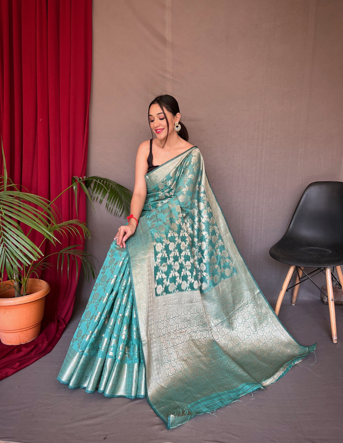 Sea Green Saree in Cotton Linen