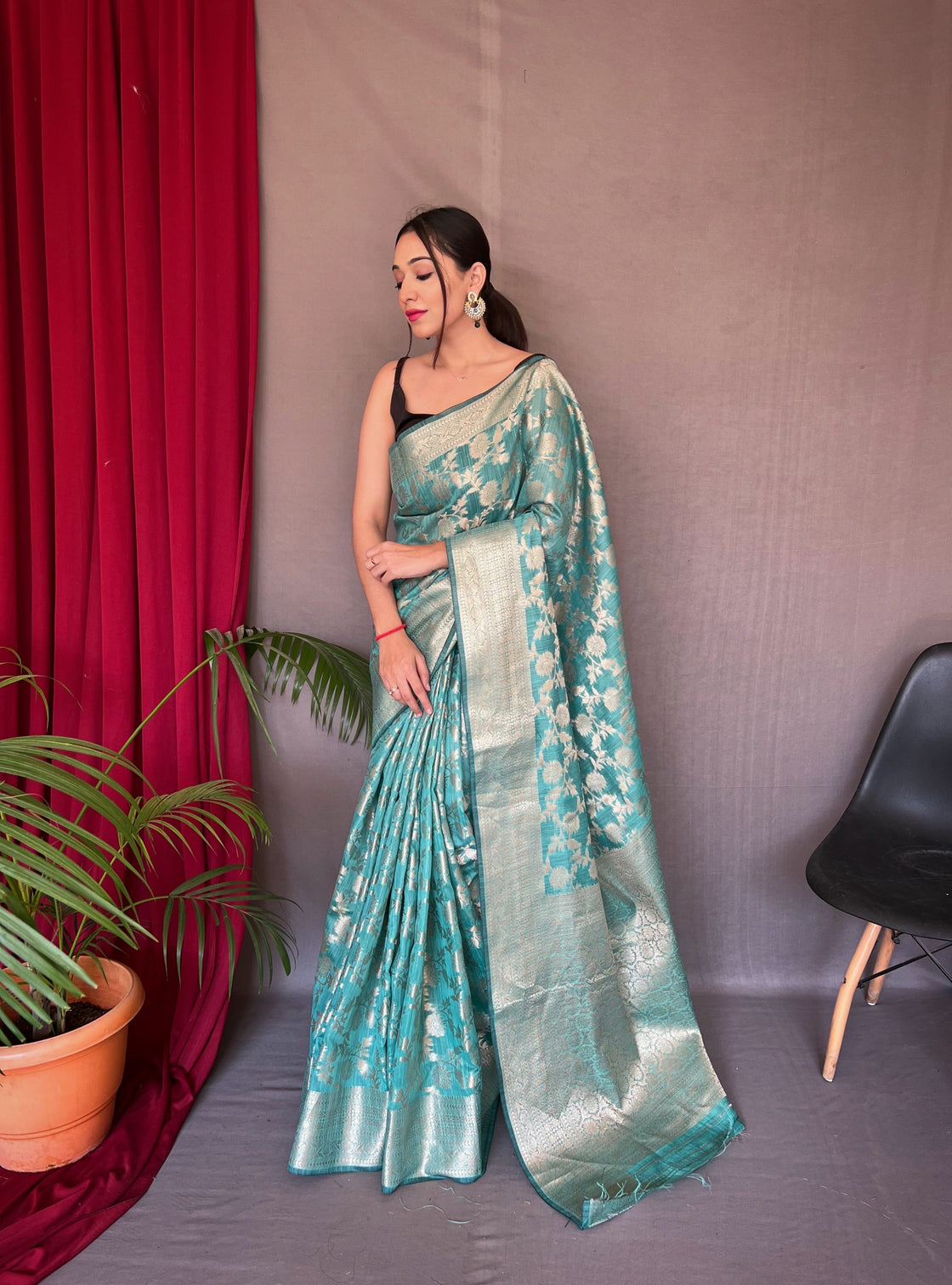 Sea Green Saree in Cotton Linen